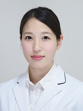 新村　楓